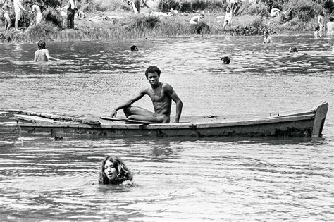 woodstock skinny dipping|Stunning Woodstock pics show how the sex, drugs and rock&roll ...